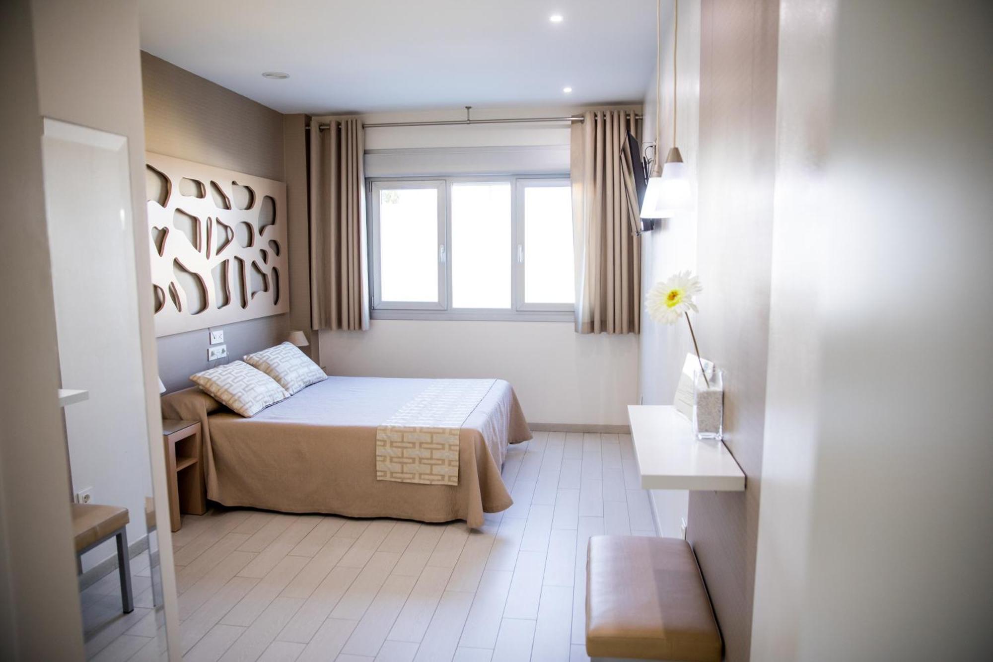 Apartahotel Enfasis-Group El Cuervo  Pokoj fotografie